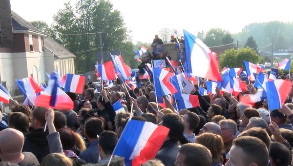 Последние перед вторым туром выборов митинги Макрона и Ле Пен прошли во Франции