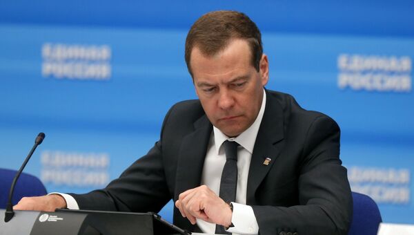 Премьер-министр РФ Д. Медведев принимает участие в заседании комиссии по предвыборной программе партии Единая Россия. 10 мая 2017