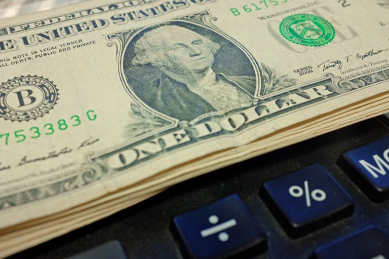 Доллары США Доллары США