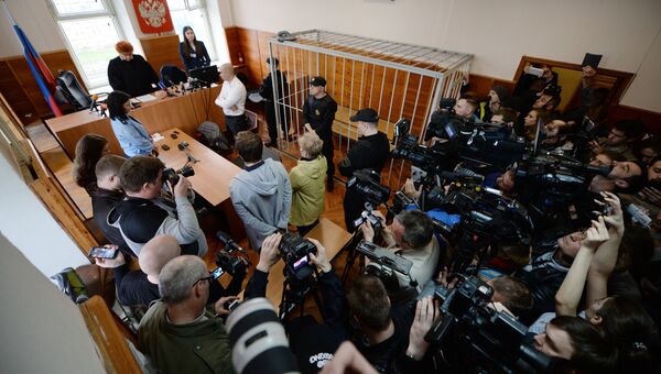 Оглашение приговора блогеру Руслану Соколовскому в Екатеринбурге. 11 мая 2017