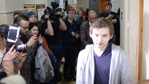 Блогер Руслан Соколовский в Верх-Исетском районном суде Екатеринбурга. 11 мая 2017