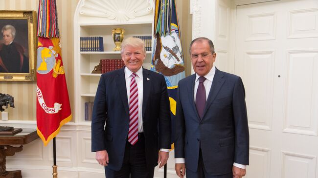 Встреча министра иностранных дел России Сергея Лаврова и президента США Дональда Трампа в Вашингтоне. Архивное фото