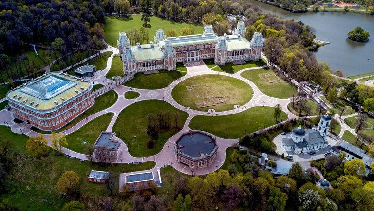 Дворцово-парковый ансамбль музея-заповедника Царицыно