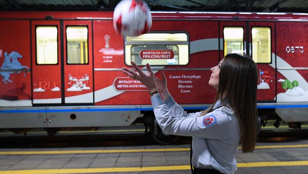Презентация состава поезда московского метрополитена, посвященного Кубку конфедераций FIFA 2017