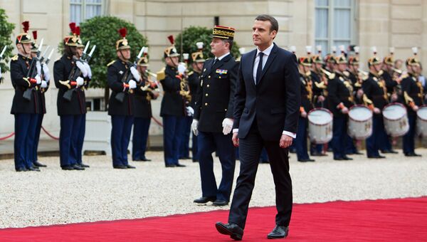 Избранный президент Франции Эммануэль Макрон на церемонии инаугурации в Париже