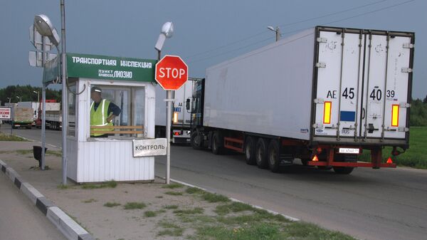На таможенно-пропускном пункте Красное на границе с Белоруссией. Архивное фото