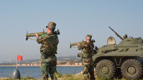 Военнослужащие во время российско-сирийских учений в Тартусе
