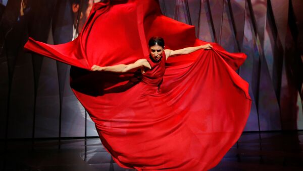 Испанская танцовщица Бланка Ли на церемонии открытия 70-го Каннского международного кинофестиваля