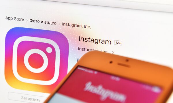 Иконка социальной сети Instagram Иконка социальной сети Instagram