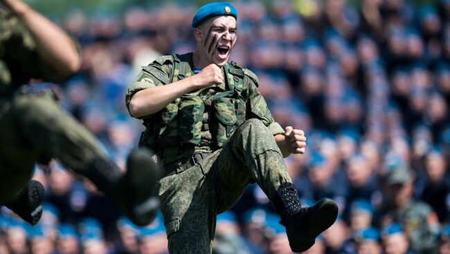 Военнослужащий ВДВ. Архивное фото