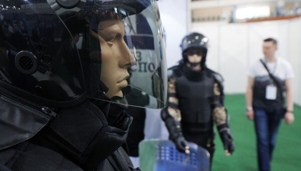 Манекен в экипировке на 8-й Международной выставке вооружения и военной техники Milex-2017 в Минске