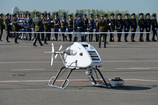 Беспилотный летательный аппарат вертолетного типа Indela-I.N. Sky на 8-й Международной выставке вооружения и военной техники Milex-2017 в Минске