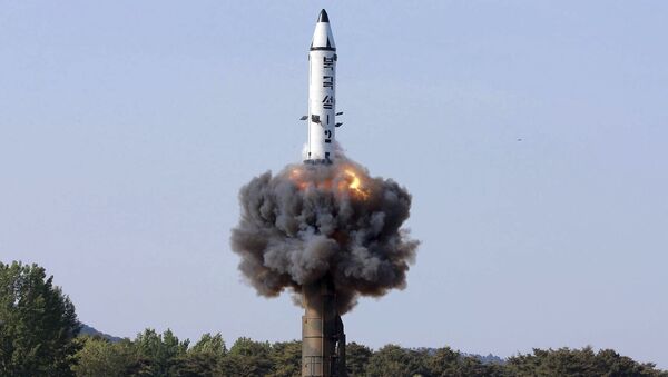 Пуск ракеты Пуккыксон-2 в Северной Корее