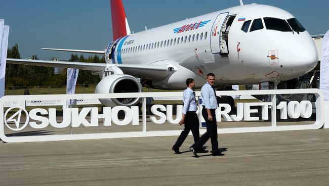 Самолет Sukhoi Superjet 100. Архивное фото