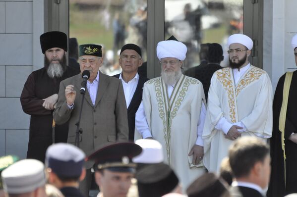 Выступления духовных лидеров на презентации Болгарской исламской академии