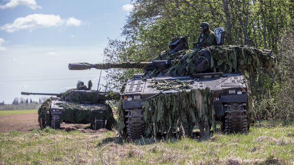 Силы обороны Эстонии совместно с союзниками НАТО во время военных учений Весенний шторм-2017 в Эстонии. 23 мая 2017