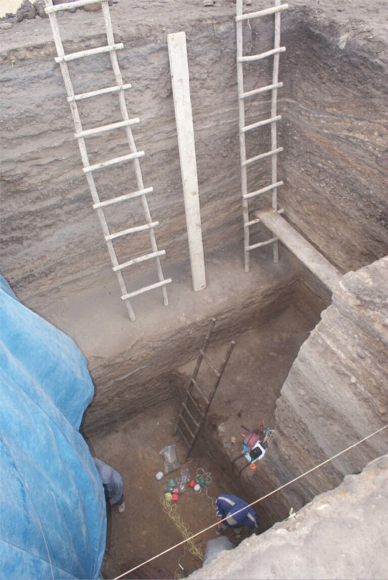 Раскопка кургана Уака Приета в Перу, где ученые нашли следы потенциально древнейшей цивилизации Земли