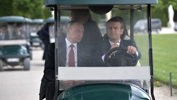 Владимир Путин и президент Франции Эммануэль Макрон. 29 мая 2017