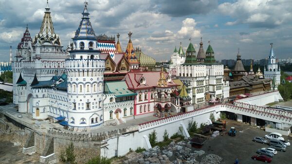 Центр культуры и развлечений Кремль в Измайлово в Москве.