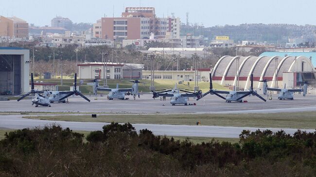 Самолеты США MV-22 Osprey на военной базе Футтэма, остров Окинава. Архивное фото