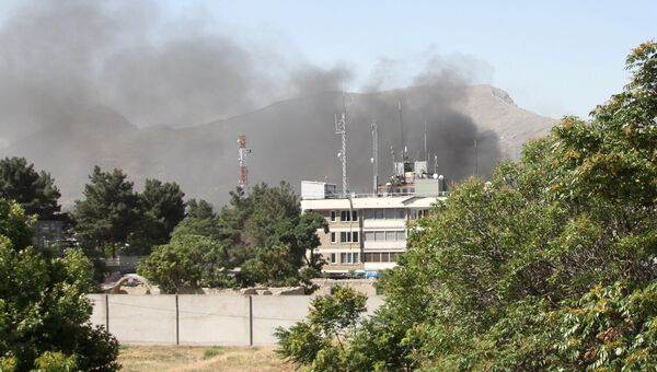 Дым после взрыва в Кабуле, Афганистан. 31 мая 2017