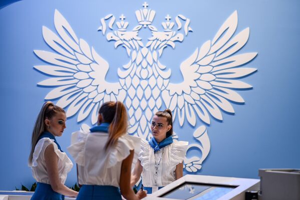 Стенд Почты России в Экспофоруме накануне открытия Санкт-Петербургского международного экономического форума 2017