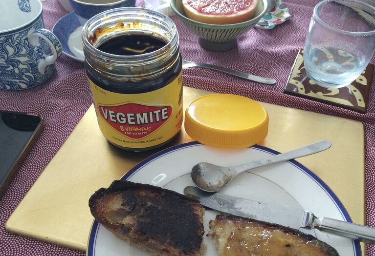 Национальное австралийское блюдо Vegemite