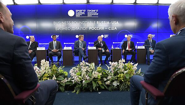 Президент РФ Владимир Путин во время бизнес-диалога Россия — США в рамках Петербургского международного экономического форума 2017