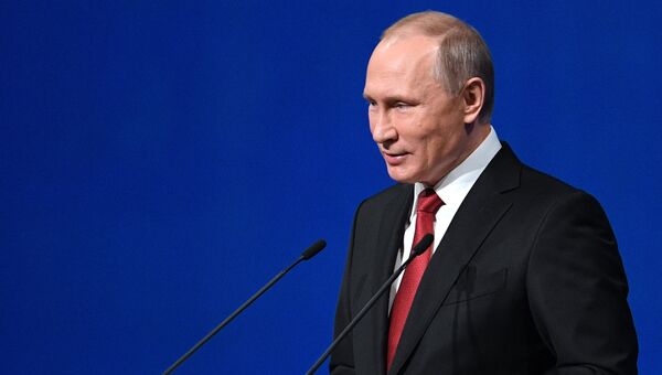 Президент РФ Владимир Путин на XXI Петербургском международном экономическом форуме. 2 июня 2017