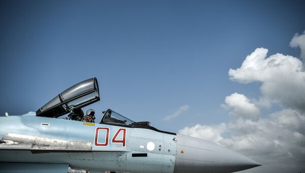 Истребитель Су-35С на  авиабазе Хмеймим в сирийской провинции Латакия
