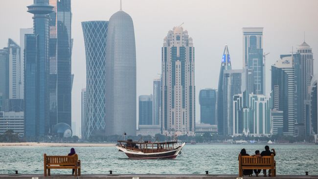 Вид с набережной на район Вест-Бэй города Доха, Катар. Архивное фото