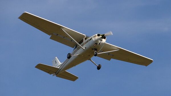 Самолет Cessna 172