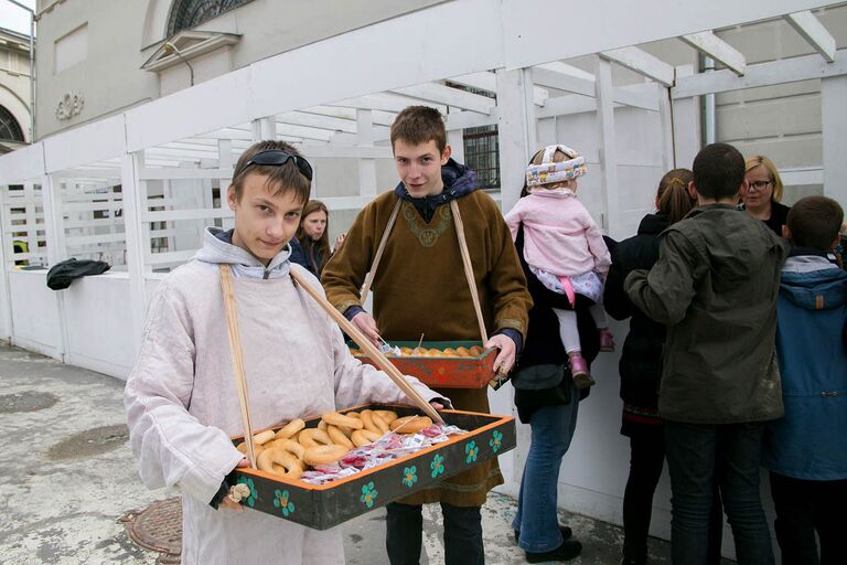 Согревая лето: теплый праздник для приемных семей