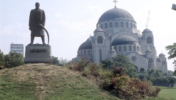 Собор и памятник князю Кара-Георгию