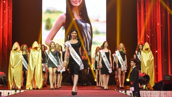 Участницы финала международного конкурса красоты Мисс СНГ-2017