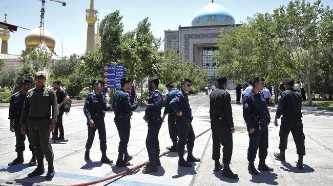 Иранские полицейские. Архивное фото