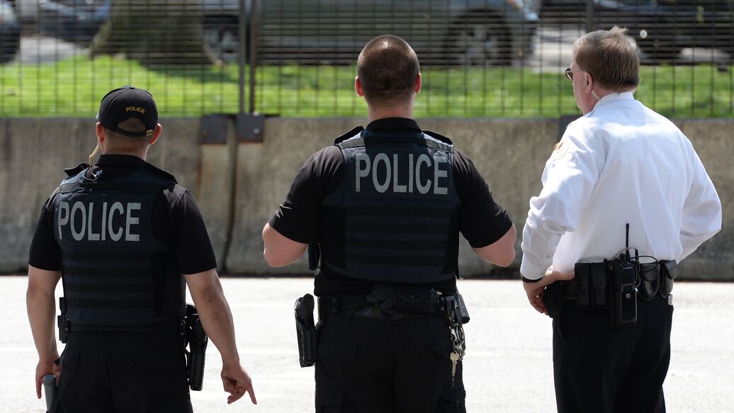 Стали известны подробности о подозреваемом в стрельбе у Белого дома