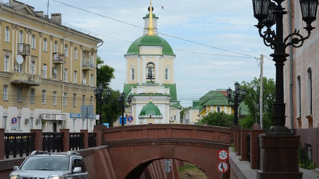 Каменный мост и Воскресенский храм в Воронеже. Архивное фото