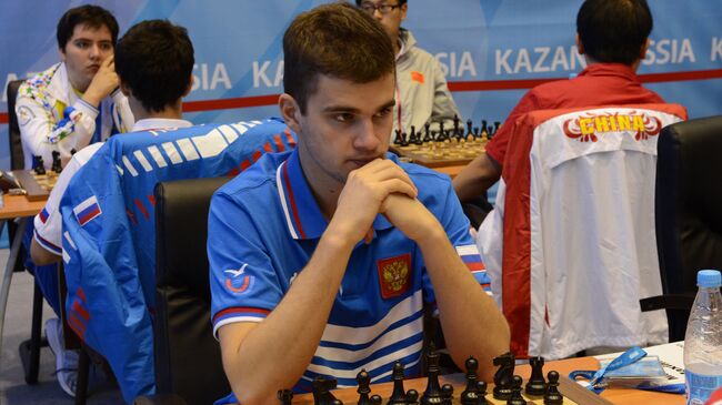 Максим Матлаков во время шахматного турнира