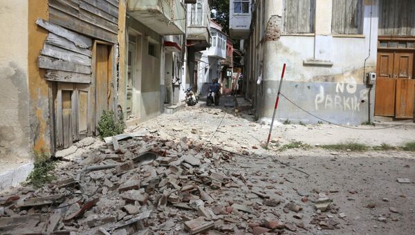 Последствия землетрясения на острове Лесбос, Греция. 12 июня 2017