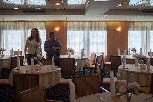 Ресторан на борту круизного лайнера Князь Владимир