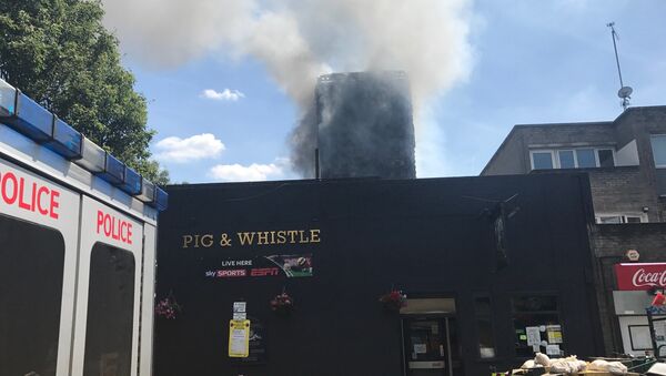 Пожар в 24-этажном жилом доме Grenfell Tower в Лондоне