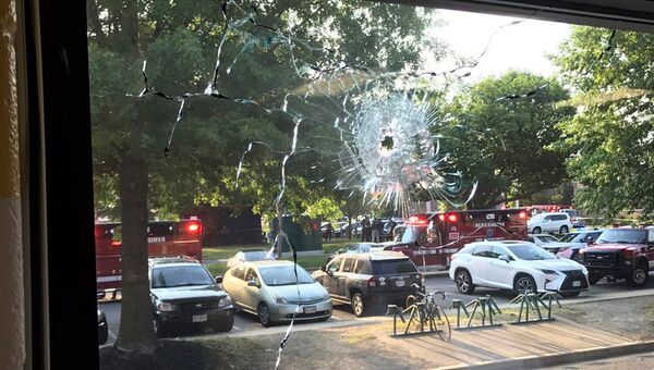 Место нападения на конгрессмена Стива Скализа в Александрии, штат Вирджиния. 14 июня 2017