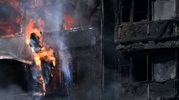 Пожар в многоэтажном жилом доме на западе Лондона. Архивное фото
