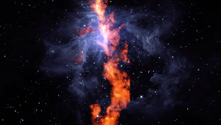 Облака аммиака (красный цвет) и других газов (синий) в туманности Ориона