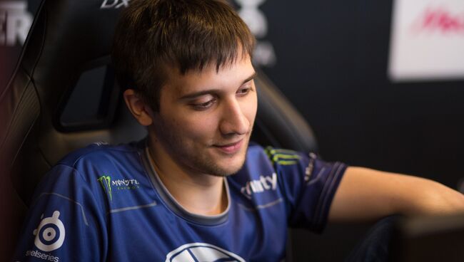 Артур Arteezy Бабаев