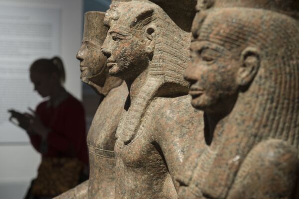 Выставка Нефертари и Долина Цариц из Египетского музея в Турине в Государственном Эрмитаже в Санкт-Петербурге