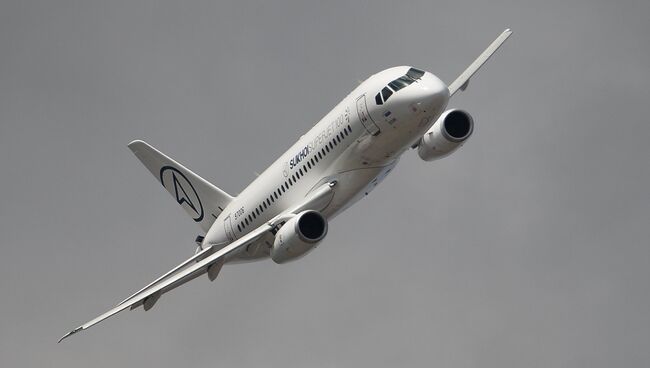 Самолет Sukhoi Superjet 100. Архивное фото