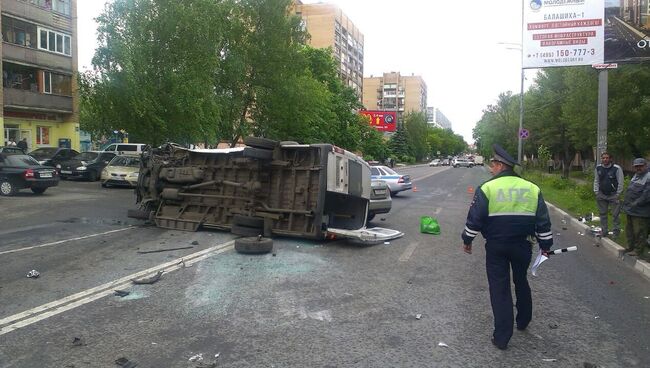 На месте ДТП с участием маршрутки в подмосковной Балашихе. 16 июня 2017