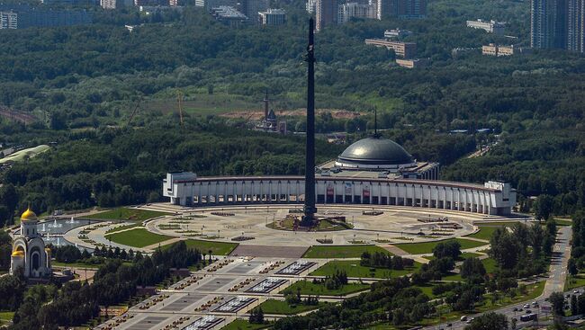 Вид на Парк Победы. Архивное фото